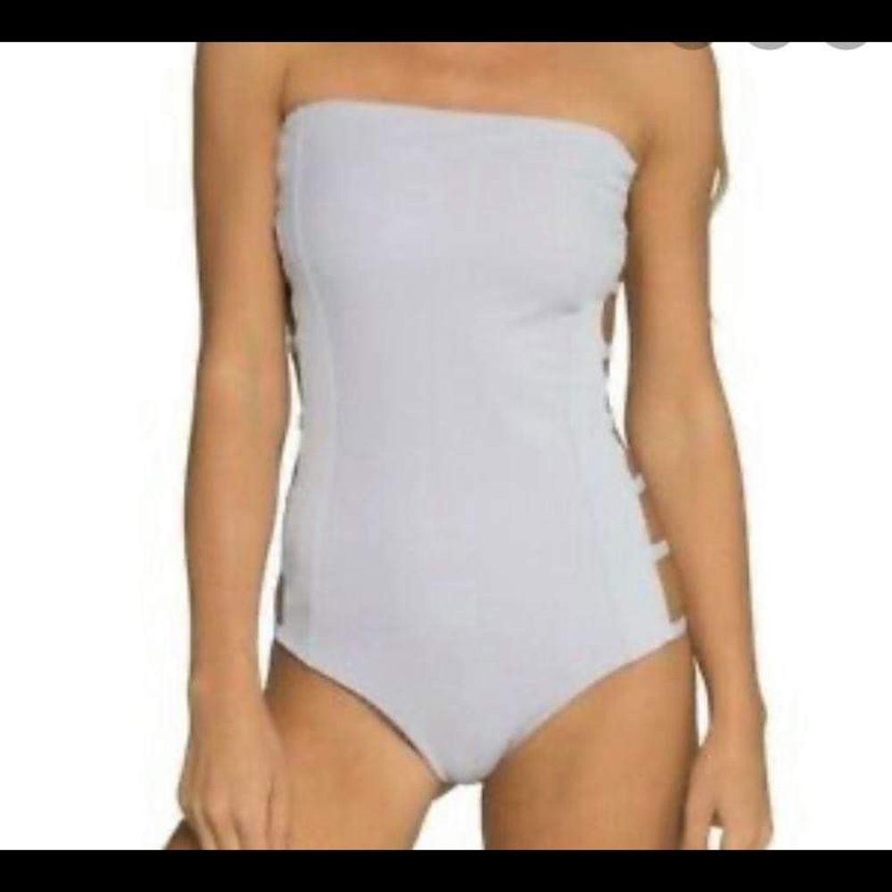 Tavik swim wear